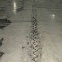 фото профиля для деформационных швов SG 84 Dewmark